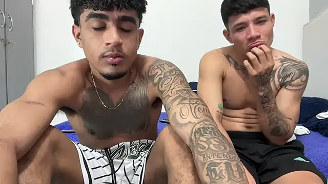 dominic_brandd23's cam snapshot