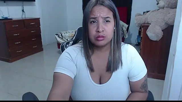 KathyHardcore69 live sex cam