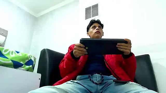 wiltom_'s cam snapshot