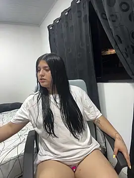 pareja_curiosa19's cam snapshot