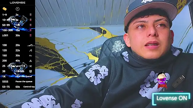 Kevin22_222's cam snapshot