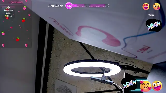 ThaliaBrooks_'s cam snapshot