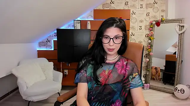 EmillyTaylor's cam snapshot