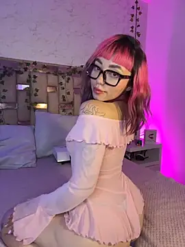 GigiVolkova's cam snapshot