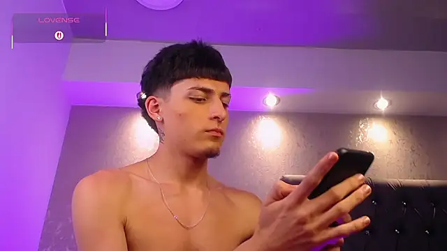 MateoMitchell live sex cam