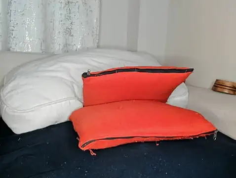 Mamii_water's cam snapshot