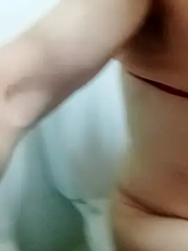 JOHANNA9MOI02's cam snapshot