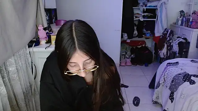 Nanylux live sex cam