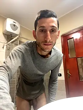 Gionnytav live sex cam