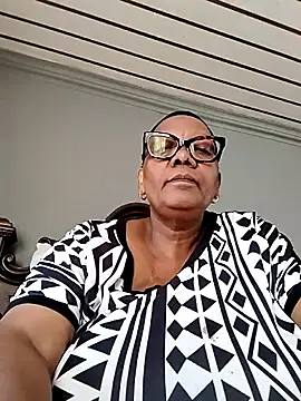 SEXYBOOBSNASS's cam snapshot