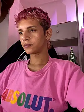 tylernova's cam snapshot