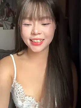 SarahBeii live sex cam