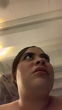 Monserrat_J's cam snapshot