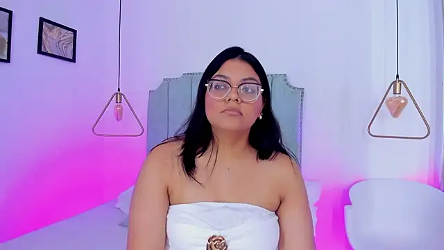 ScarlettWhitmore's cam snapshot