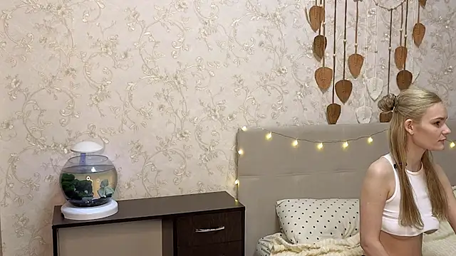 NaomiSwetheart's cam snapshot