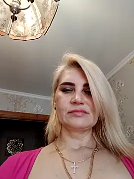 JennyOMay live sex cam