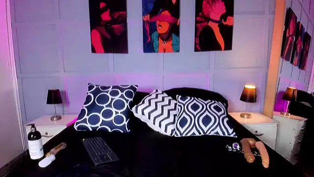 Elizabeth_Santos's cam snapshot