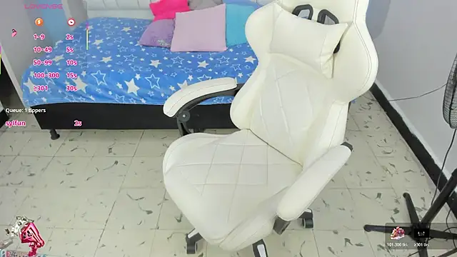 Katia_Santana1's cam snapshot