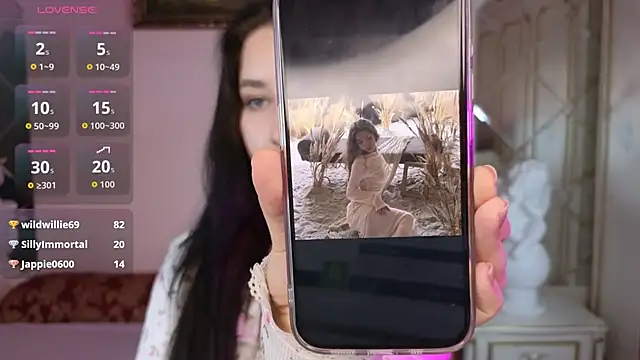 Eva_Maller's cam snapshot