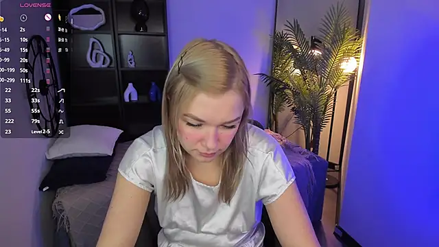 BellaDreamy's cam snapshot