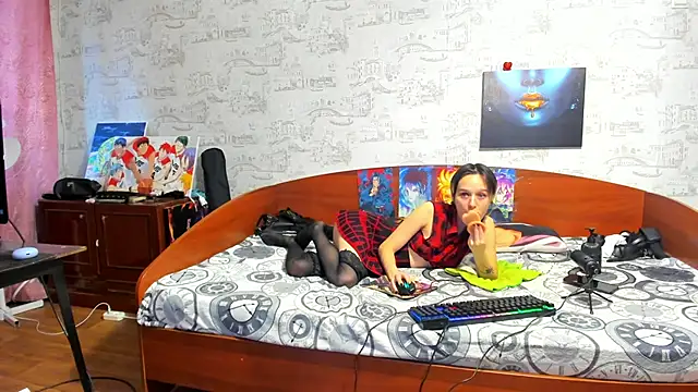 KagamiTayga's cam snapshot