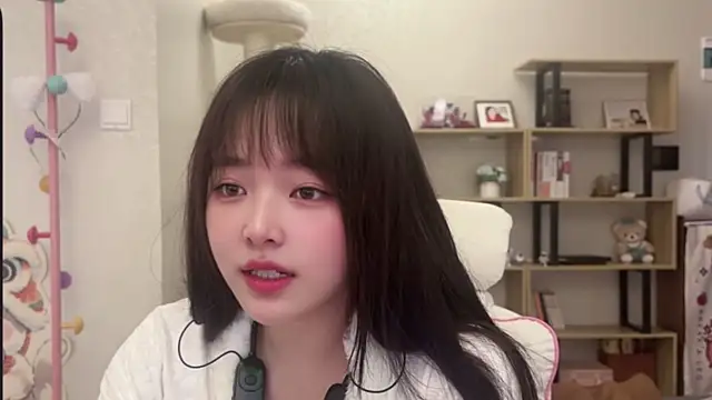 Chenjing0's cam snapshot