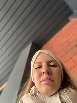 NewLale's cam snapshot