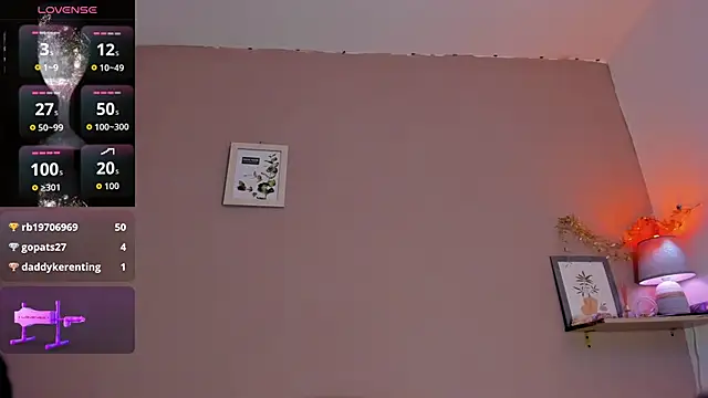 roselyn_caprice's cam snapshot