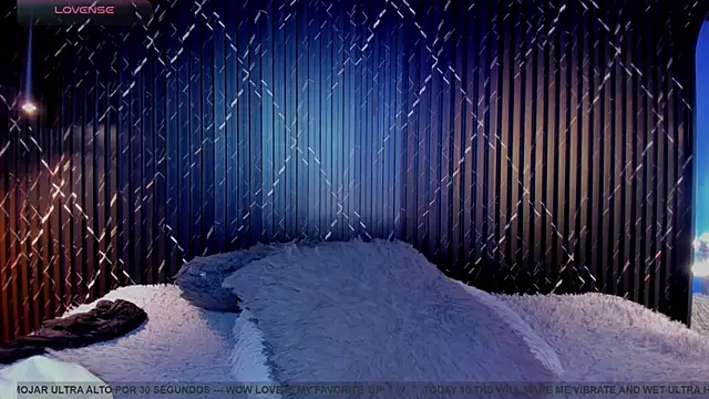 Annie_paradise17's web cam