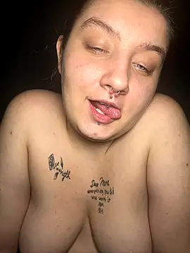 Kayliee420's cam snapshot