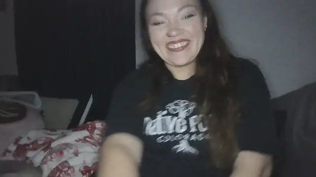 BartenderSteph's cam snapshot