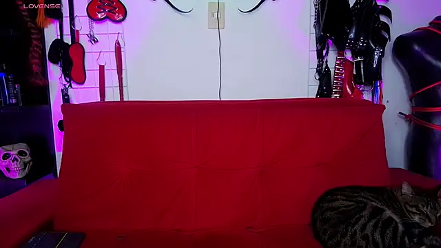 irregular_fetish_'s cam snapshot