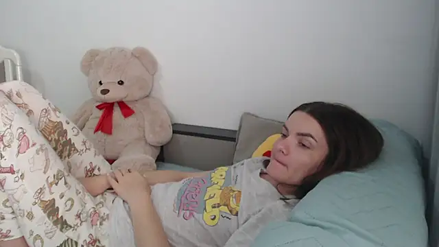 _JustmeHere_ live sex cam