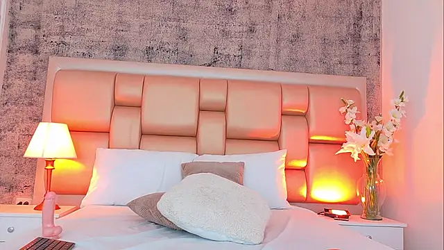 Edna_Copper's cam snapshot