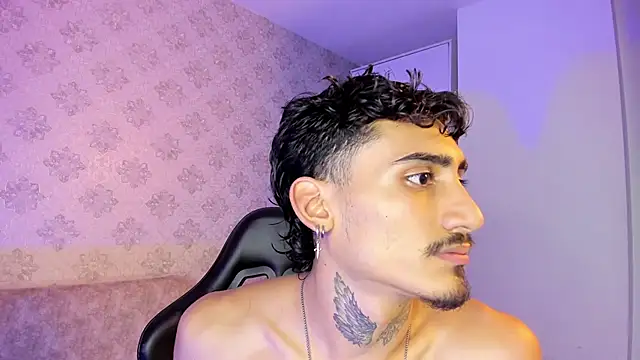 Mr_Strike live sex cam