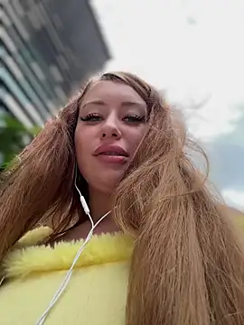 AndreaMood's cam snapshot