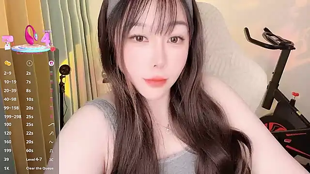 Liz-nn's cam snapshot