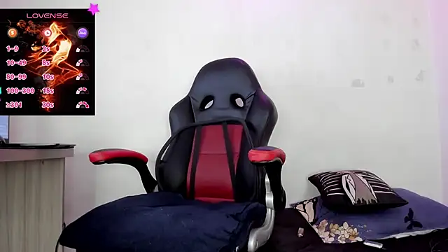 Aron_Baylor live sex cam