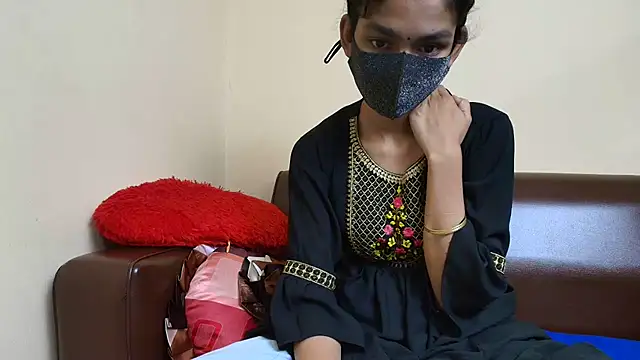 Sreya_'s cam snapshot