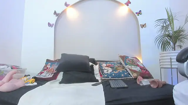 Sofii_Cooper1's cam snapshot