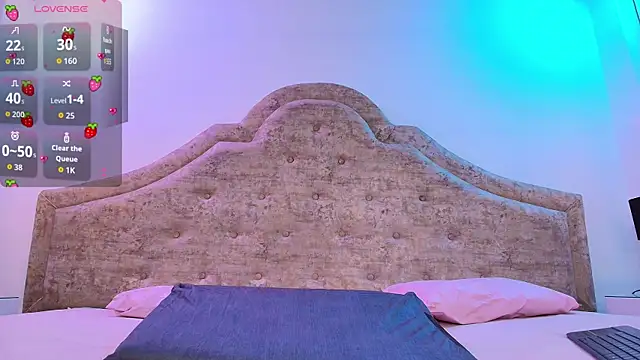 Victoria_Adams14's cam snapshot