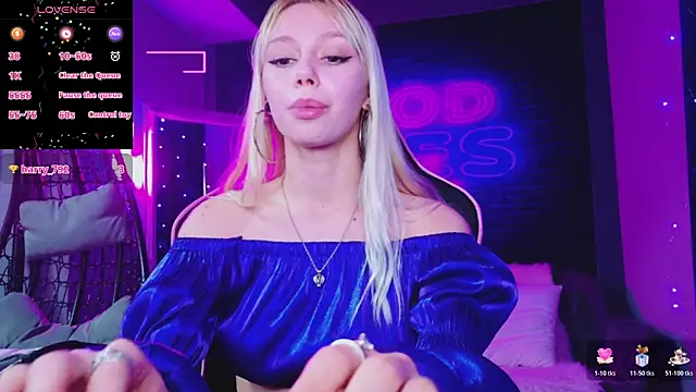 AlessiaCroft's cam snapshot