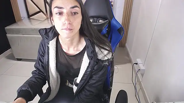 Maily_a_'s cam snapshot