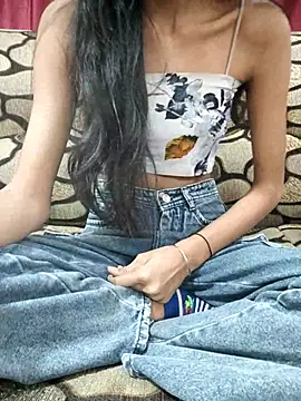 Its_me_Skyy's cam snapshot