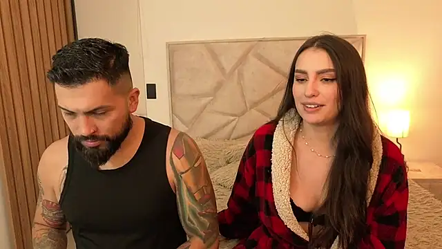 teseo_and_afroditha_'s cam snapshot