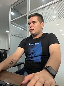 ian_david_Xxx's cam snapshot