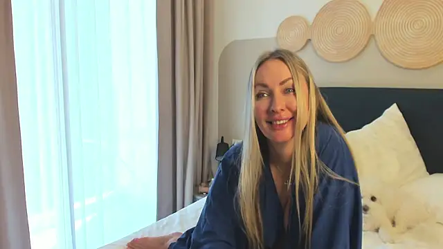 Veola_new's cam snapshot