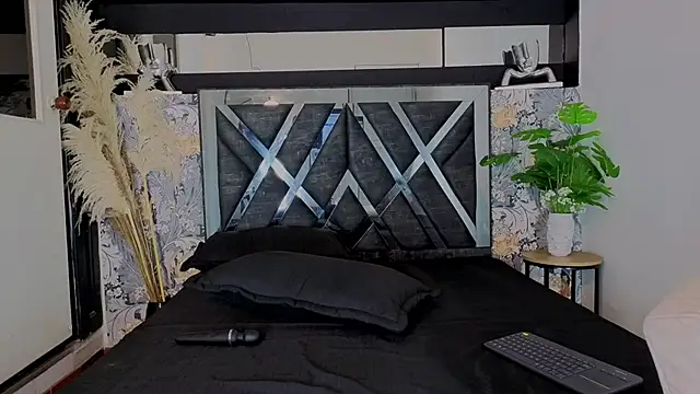 hinata_itachi live sex cam