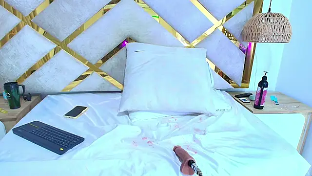 Baby_Scarleth_'s cam snapshot