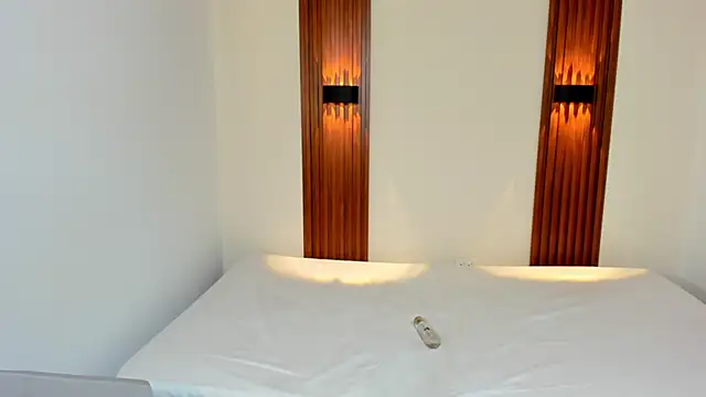 OliviaWolf3's cam snapshot